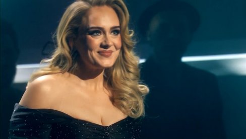 ADEL SE SPREMA ZA VELIKI POVRATAK: Snima novu muziku u Londonu