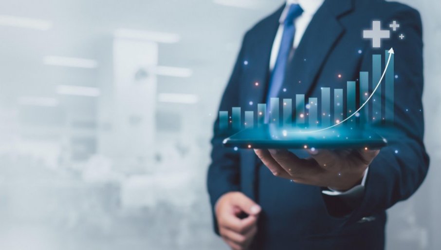 УПРАВЉАНИ РАСТ НАСУПРОТ ЛИНЕАРНОЈ ДОБИТИ: Где инвестирају банке које мењају тржишну динамику?