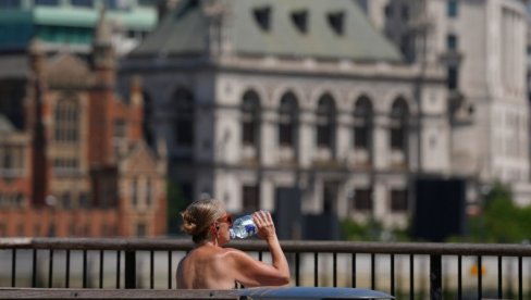 RHMZ IZDAO VAŽNO UPOZORENJE ZA OPASNUU POJAVU: Vikend pred nama biće paklen