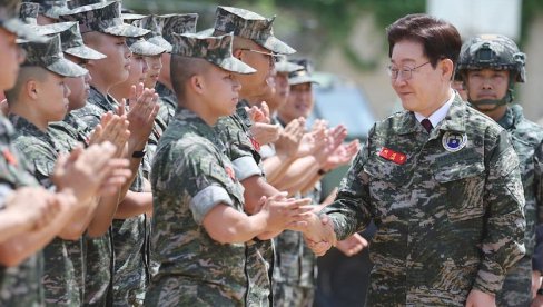 SPEKTAKULARNO BEKSTVO IZ SEVERNE KOREJE: Kimov vojnik pobegao u Južnu Koreju