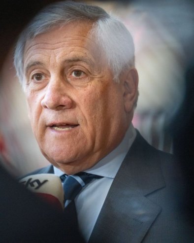 TAJANI RAZGOVARAO SA ARAKČIJEM: Nijedan avion nije poleteo na Iran sa naše teritorije, niti će - Rute u zemlju da propadne