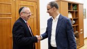 ПРЕМИЈЕР МАЦУТ РАЗГОВАРАО СА ИСАКОМ АСИЕЛОМ: Главна тема положај јеврејске заједнице у Србији