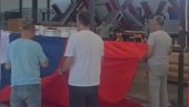 POSLEDNJE PRIPREME: Najveća srpska trobojka ikada pojaviće se na skupu „Srbija, jedna porodica“ (VIDEO)
