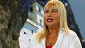 ДЕА ОТИШЛА СА МУЖЕМ ПОД ОСТРОГ: Лазар је грли, она показала труднички стомак (ФОТО)