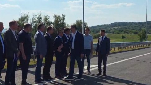 ISTORIJSKI DAN ZA SRBIJU: Vučić na otvaranju deonice auto-puta Adrani–Preljina