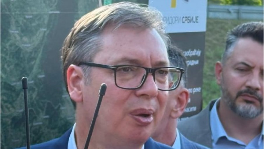 „BOLjE DA ZAVRŠITE KAO ČAUŠESKU I DA IZA VAS OSTANU PUTEVI, FABRIKE“ Vučić o brutalnim pretnjama novinara BIRN-a