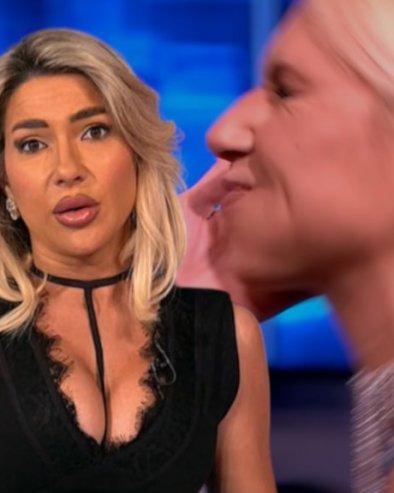ДРАМА НА ПИНКУ Певачица ошамарила Јовану Јеремић: Ово ти никад нећу заборавити! (ВИДЕО)