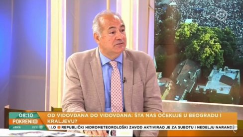 LOMPAR SRBUJE DOK NE DOĐE NA NOVU: Smeta mu velika srpska zastava, za njega je to karikatura (VIDEO)I
