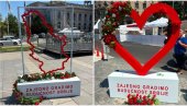 ЗА НАЈЛЕПШЕ УСПОМЕНЕ: Погледајте где грађани данас могу да се фотографишу на скупу Србија једна породица