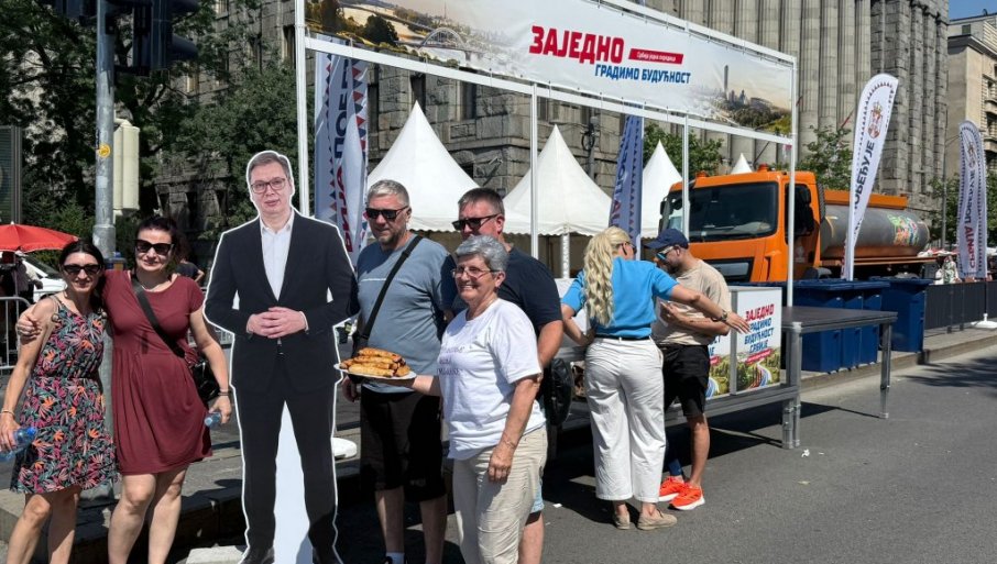ZAJEDNO GRADIMO BUDUĆNOST! Iskreni osmesi građana i puna podrška predsedniku Vučiću