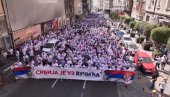СНИМАК ДРОНОМ: Погледајте како је изгледао моћни кортео (ВИДЕО)