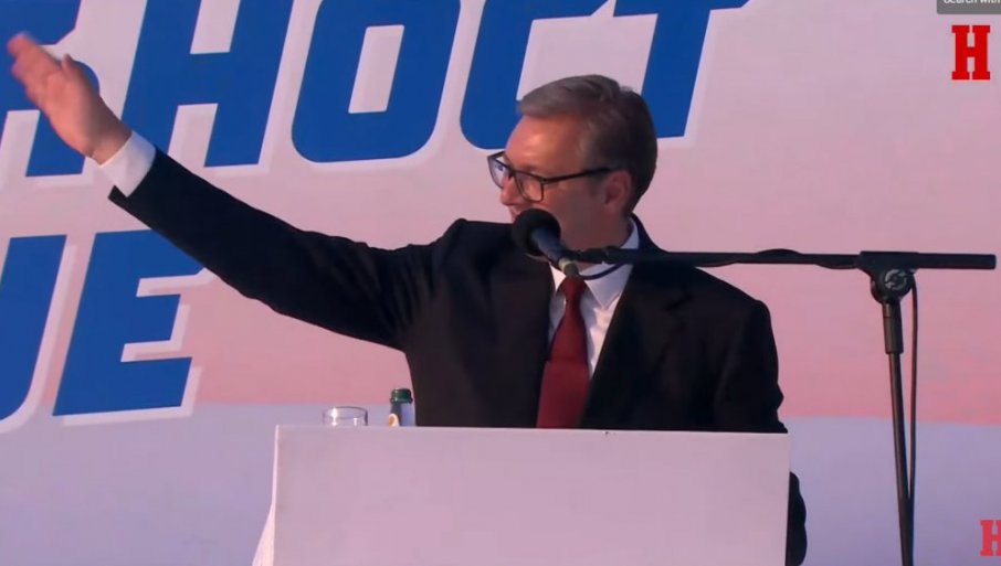 PREDSEDNIK DRŽI GOVOR: Vučić se obraća narodu na velikom skupu u Beogradu "Srbija naša porodica" (VIDEO)