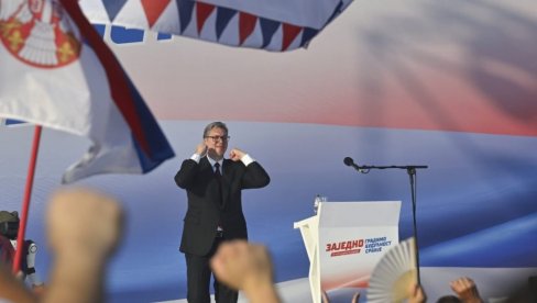 VUČIĆ SE OGLASIO POSLE SPEKTAKULARNOG SKUPA: Na svakom mestu i u svakom trenutku samo sam Srbiji služio (VIDEO)