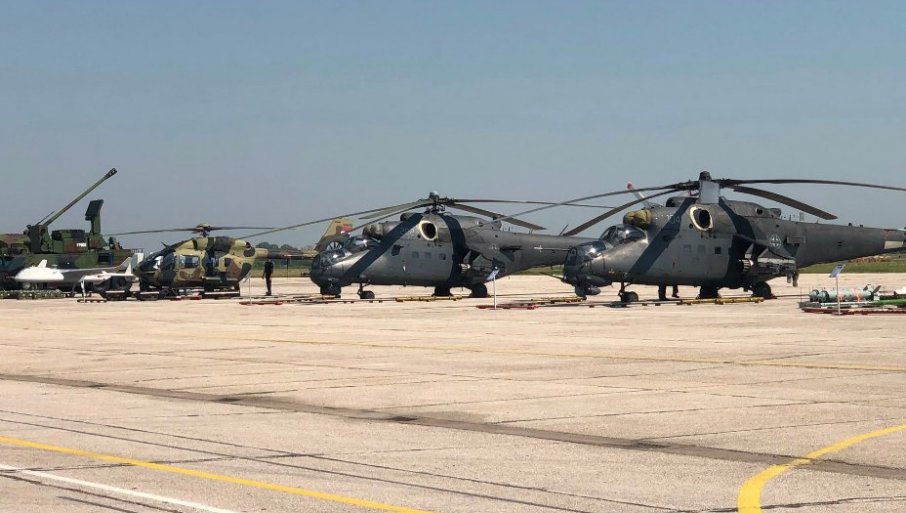 "NOVOSTI" U BATAJNICI: Sve spremno za prikaz helikoptera i aviona Vojske Srbije (FOTO/VIDEO)