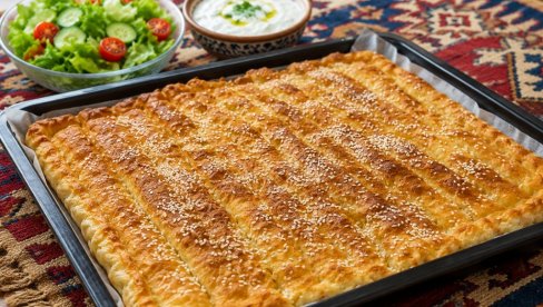 ПИТА СА СИРОМ: Сочна, мекана и неодољиво укусна