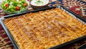PITA SA SIROM: Sočna, mekana i neodoljivo ukusna