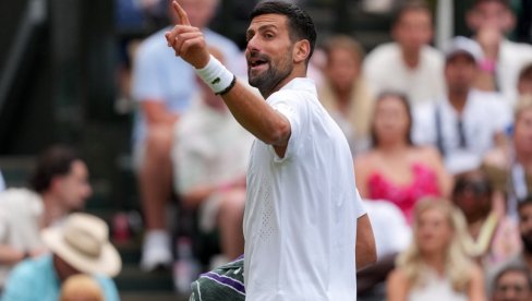 OVO GA JE IZBACILO IZ TAKTA! Novak Đoković zagrmeo nakon pobede protiv Stefanosa Cicipasa