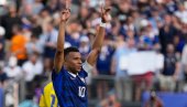 Kilijan Mbape se naprasno setio svog porekla: Ako osvoji Zlatnu loptu posvetiće je Africi