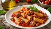 RIGATONI SA KOBASICOM I ČERI PARADAJZOM: Bogato jelo italojankse kuhinje