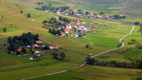 NAJHLADNIJI GRAD U SRBIJI:  Dok smo se kuvali na 40 stepeni, ovde su se noću pokrivali jorganom - Srpski Sibir