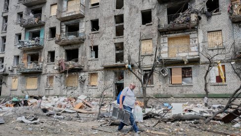 ЗЕЛЕНСКИ  ТРАЖИ  ЛИЦЕНЦУ ЗА РАКЕТЕ: Писмо Кијева упућено у 40 земаља у ком се моли за хитну пошиљку пројектила "патриот"