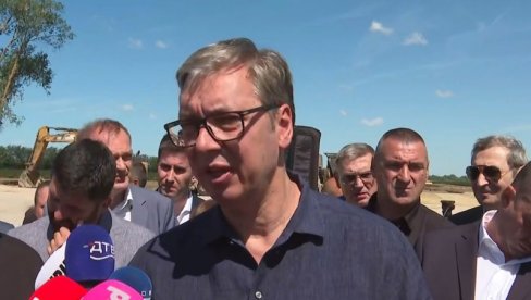 ”SAD MI PRAVE MAŠINU” Vučić: Svaku rupu u Srbiji ću imati u svom telefonu