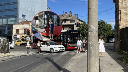 CIRKUS U BG - KO JE KOGA ISEKAO: Vozači umalo izbegli sudar, ipak čekali POLICIJU - a saobraćaj blokiran
