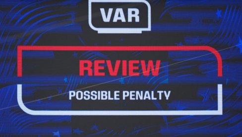 VAR ODLAZI U PENZIJU? UEFA uvodi „Čistu liniju“