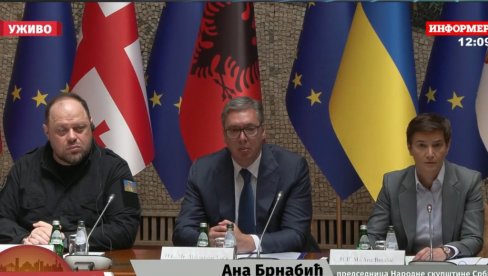 Vučić se obraća učesnicima Konferencije predsednika parlamenata država kandidata za članstvo u EU (VIDEO)