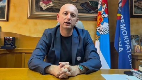 НЕКА СИ МУ РЕКА Кнежевић жестоко испрозивао Спајића: Да ти није било њега сад би по Сутомору радио наталне карте и гледаo у шољу женама