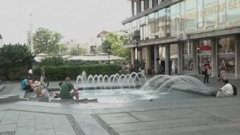 OČEKUJE SE PRAVI VREMENSKI ROLERKOSTER U SRBIJI: Mraz i paklene vrućine, a onda sledi potop?