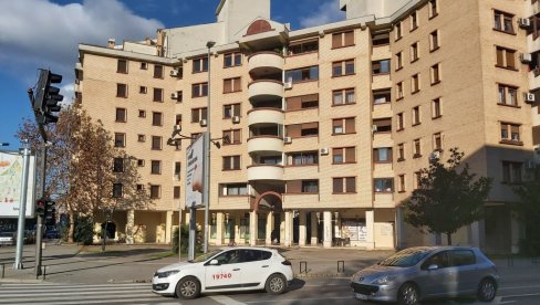 СТАНОВИ ЗА БАГАТЕЛУ: Поништени закони по којима су црногорски функционери стицали некретнине