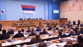 СКАНДАЛОЗАН ПЛАН БЕЧКОГ ПРОВОКАТОРА: Гинтер Фехлингер би да брише Републику Српску и црта нове границе по НАТО кроју