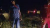 ПОГИНУЛА ДВОЈИЦА МЛАДИЋА: Квад завршио у каналу - појавио се снимак стравичне несреће код Батајнице (ВИДЕО)