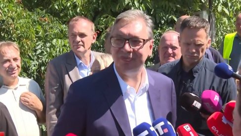 SVE ŠTO JE DOZVOLJENO PROTIV SRBA NIJE PROTIV BILO KOG DRUGOG Vučić o napadu u Srebrenici: Uvek se duboko naklonimo žrtvama, a ne kao drugi