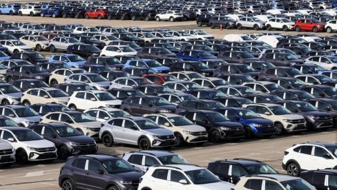 ŠOK U AUTO-INDUSTRIJI: Najveći igrač u Evropi pretrpeo gubitak od 5,8 milijardi evra