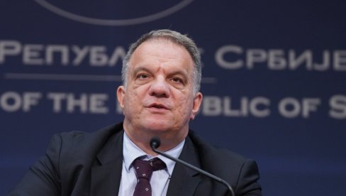 ŠKOLE SPREMNE ZA 1. SEPTEMBAR: Ministar otkrio kada stižu besplatni udžbenici