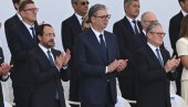 OVDE SAM DA RADIM ZA SVOJ NAROD Vučić se oglasio iz Pariza: Moj posao je da uvek i na svakom mestu brinem o interesima naše zemlje