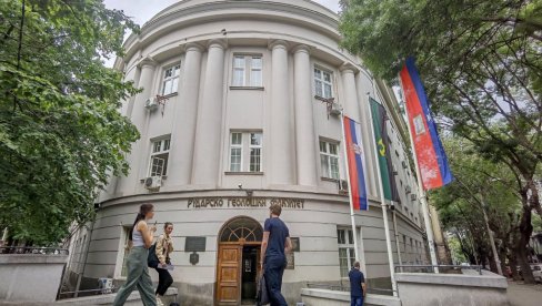 NJIH VEŠTAČKA INTELIGENCIJA NE MOŽE DA ZAMENI: Zašto mladi zaobilaze Rudarsko-geološki fakultet
