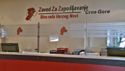 ФАЛЕ ЧАК И СПАСИОЦИ НА ПЛАЖАМА: У Боки незапосленост мања од 2 одсто