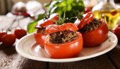 РЕЦЕПТ ЗА ПУЊЕНИ ПАРАДАЈЗ: Летњи ручак коме ћете се враћати