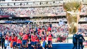 NEZAPAMĆENI INCIDENT U ŽIVOM PRENOSU! Tramp mu uručio trofej, a onda ga Rodri ponizio pred milionima!