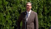 Vučić obilazi Regionalni trening centar za dualno celoživotno obrazovanje u Svilajncu (VIDEO)