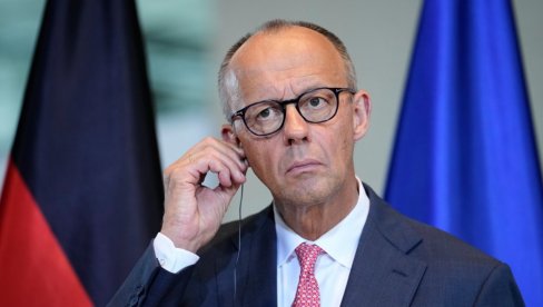 RUSI I NEMCI SE TAJNO SASTALI I RAZGOVARALI O UKRAJINI: Predsednik Azerbejdžana otkrio sve, javio se i Merc