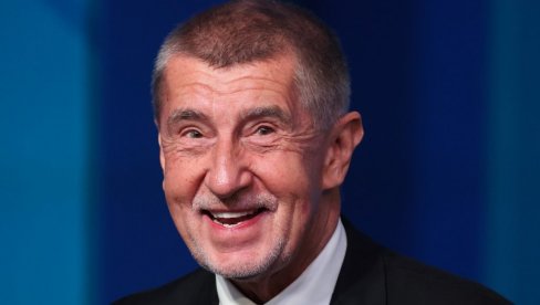 NATO PRITISKA BABIŠA: SAD traže veća ulaganja u vojsku, češki premijer radije gradi bolnice i infrastrukturu