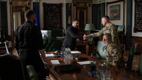 DRAPATIJ JE U PANICI, ORUŽANE SNAGE UKRAJINE BEŽE: Militanti kod Slavjanska su opkoljeni, zadaće im konačni udarac!
