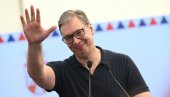 SJAJNE VESTI ZA GRAĐANE! Predsednik najavio novo povećanje plata i penzija, ova grupa će dobiti najviše novca