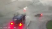 TORNADO BACIO AUTOMOBIL, KAO DA JE OD PAPIRA: Vozači ostali nemi posle stravičnog prizora (VIDEO)