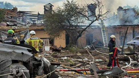 УКРАЈИНЦИ РАТУЈУ НА КРЕДИТ: Посланици У Врховној ради у Кијеву упозоравају да је у буџету остало мало новца