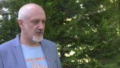 ПАНИЋ СРАМНО ИЗВРЕЂАО НОВИНАРКУ: Ево још једног са студентске листе који напада сваког ко им се нађе на путу